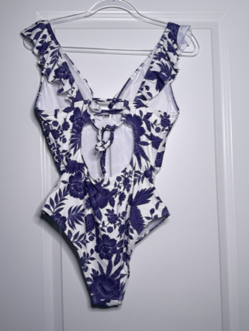 Cupshe Sweet Florals Ruffled Lace-Up Tummy Control, Size L, NWT - Picture 4 of 11